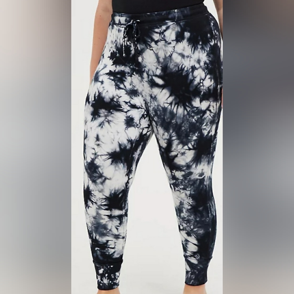 Torrid Fleece Tie Dye Sleep Legging